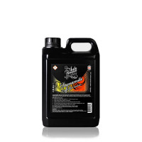 Auto Finesse Dynamite 2500 ml odstraňovač cestnej špiny